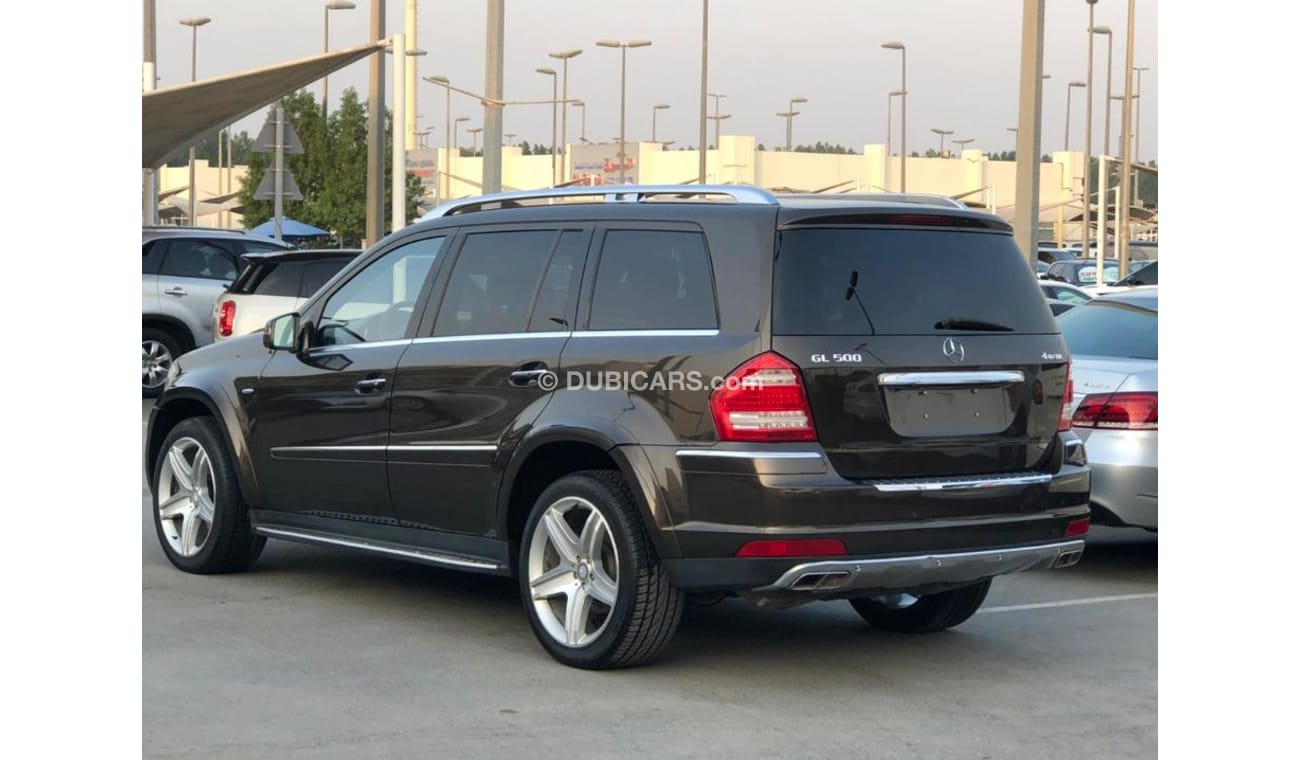 Mercedes-Benz GL 500 Type: Mercedes GL500  Model: 2012  Specifications: GCC, full specifications, cruise control, full el