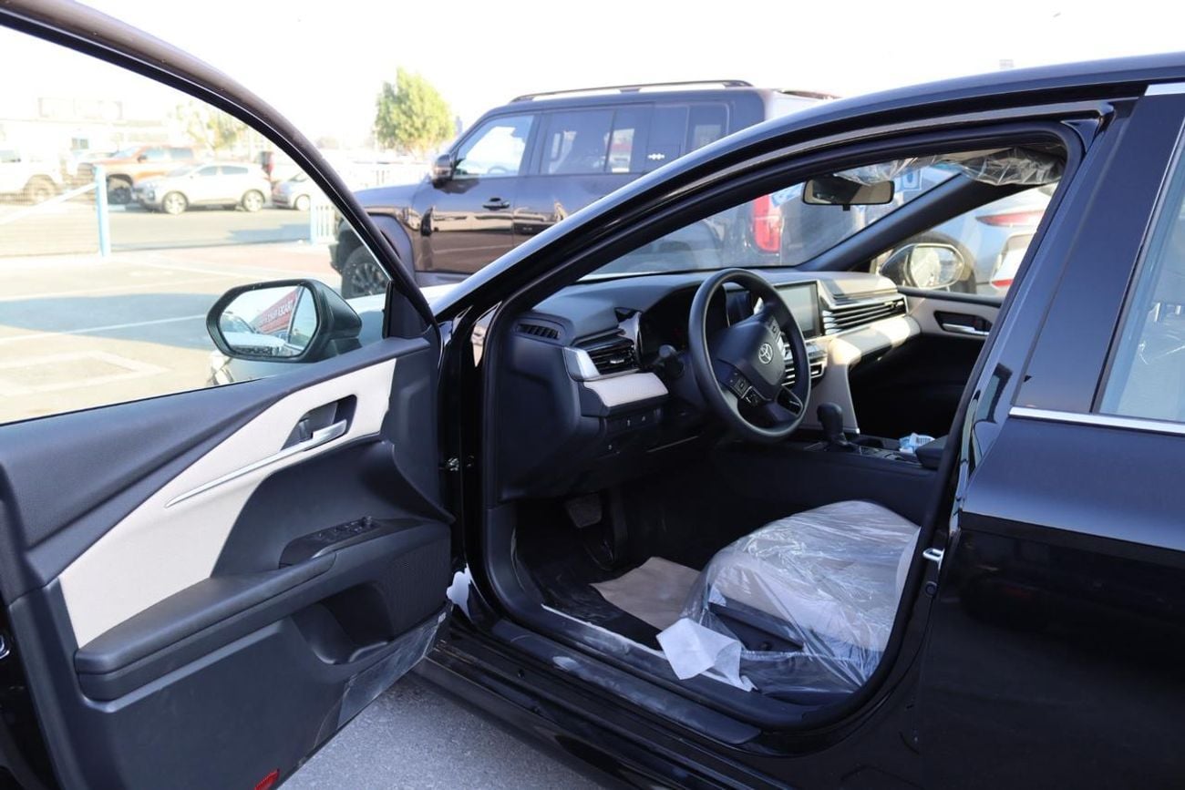 Toyota Camry E 2.5L