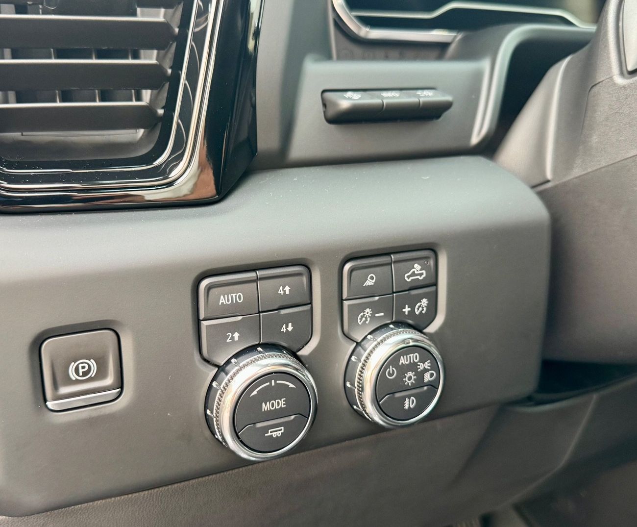 GMC Sierra AT4X