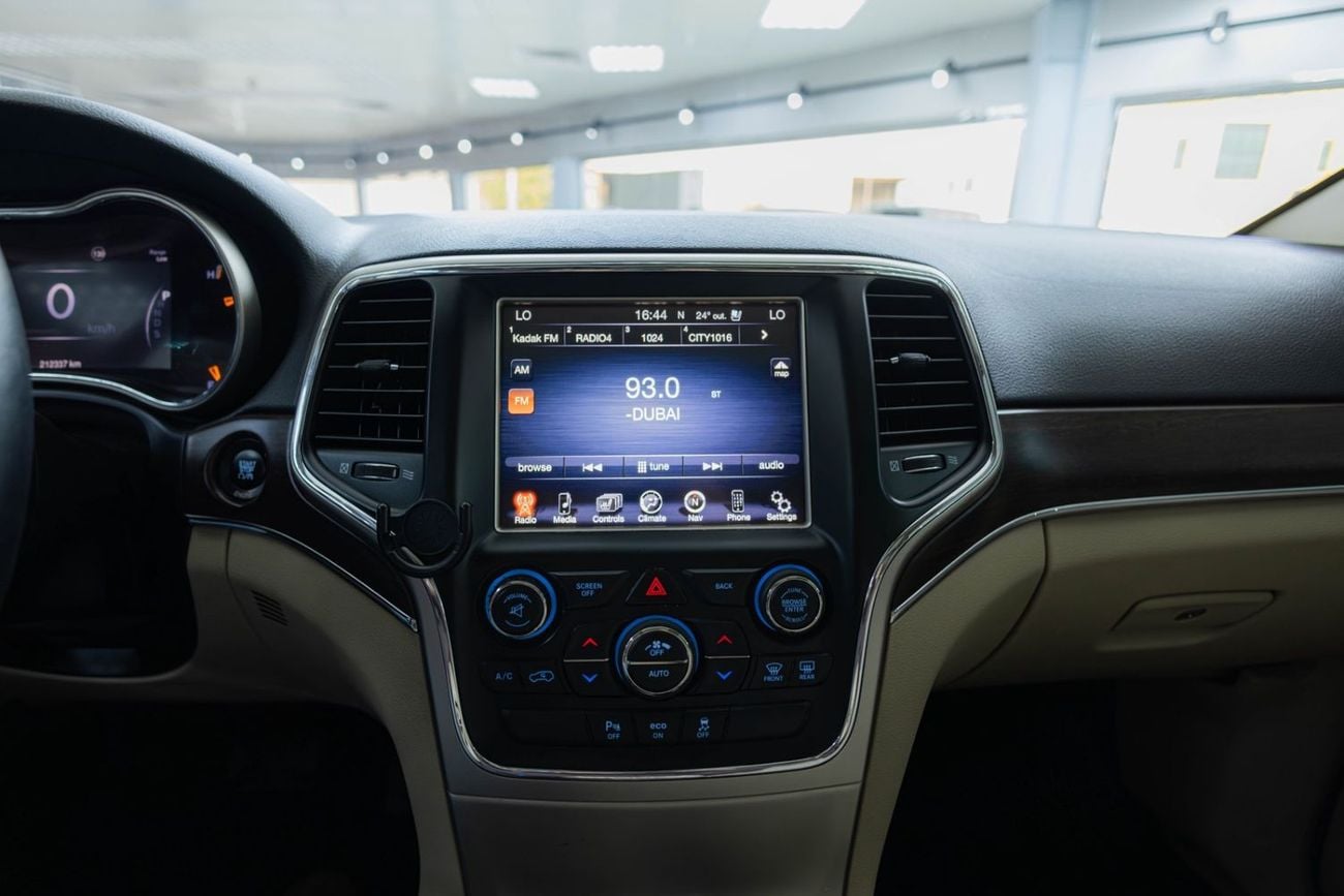 جيب جراند شيروكي OVERLAND PLUS Jeep Grand Cherokee 2015