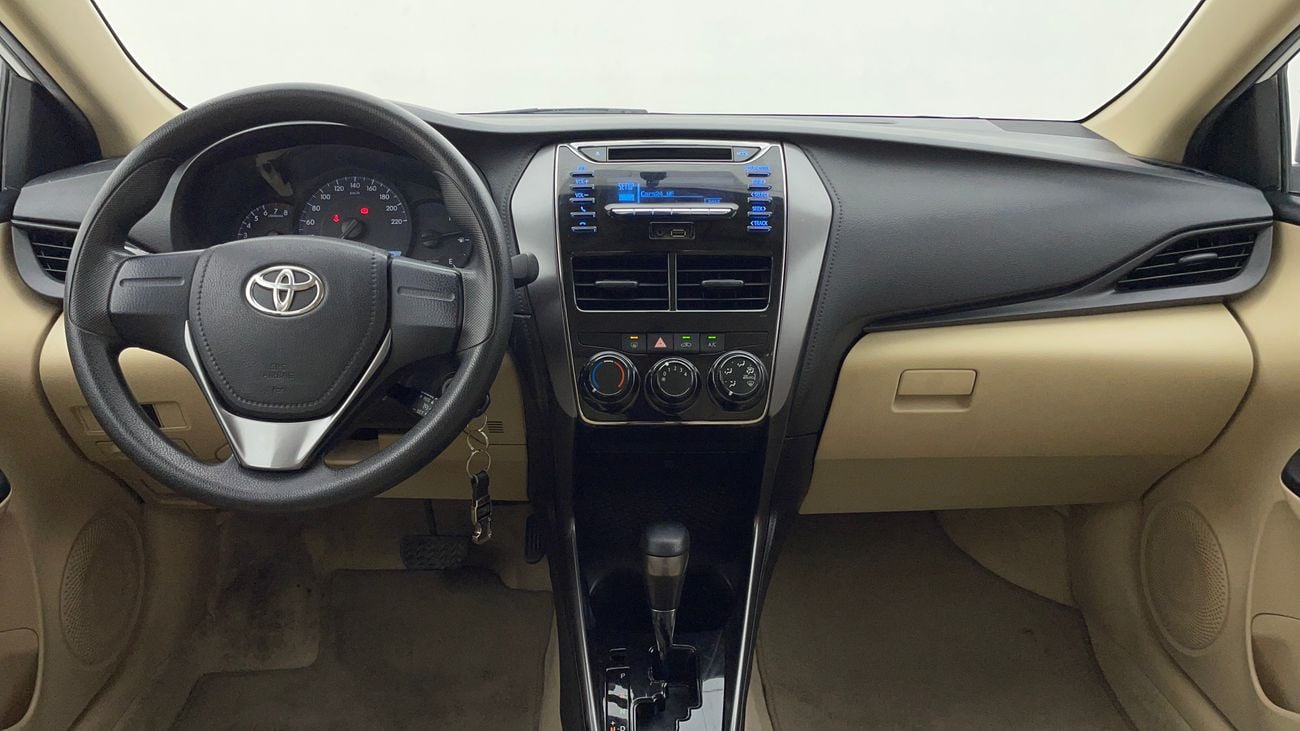 تويوتا يارس SE 1.5 | بدون دفعة مقدمة | اختبار القيادة في المنزل