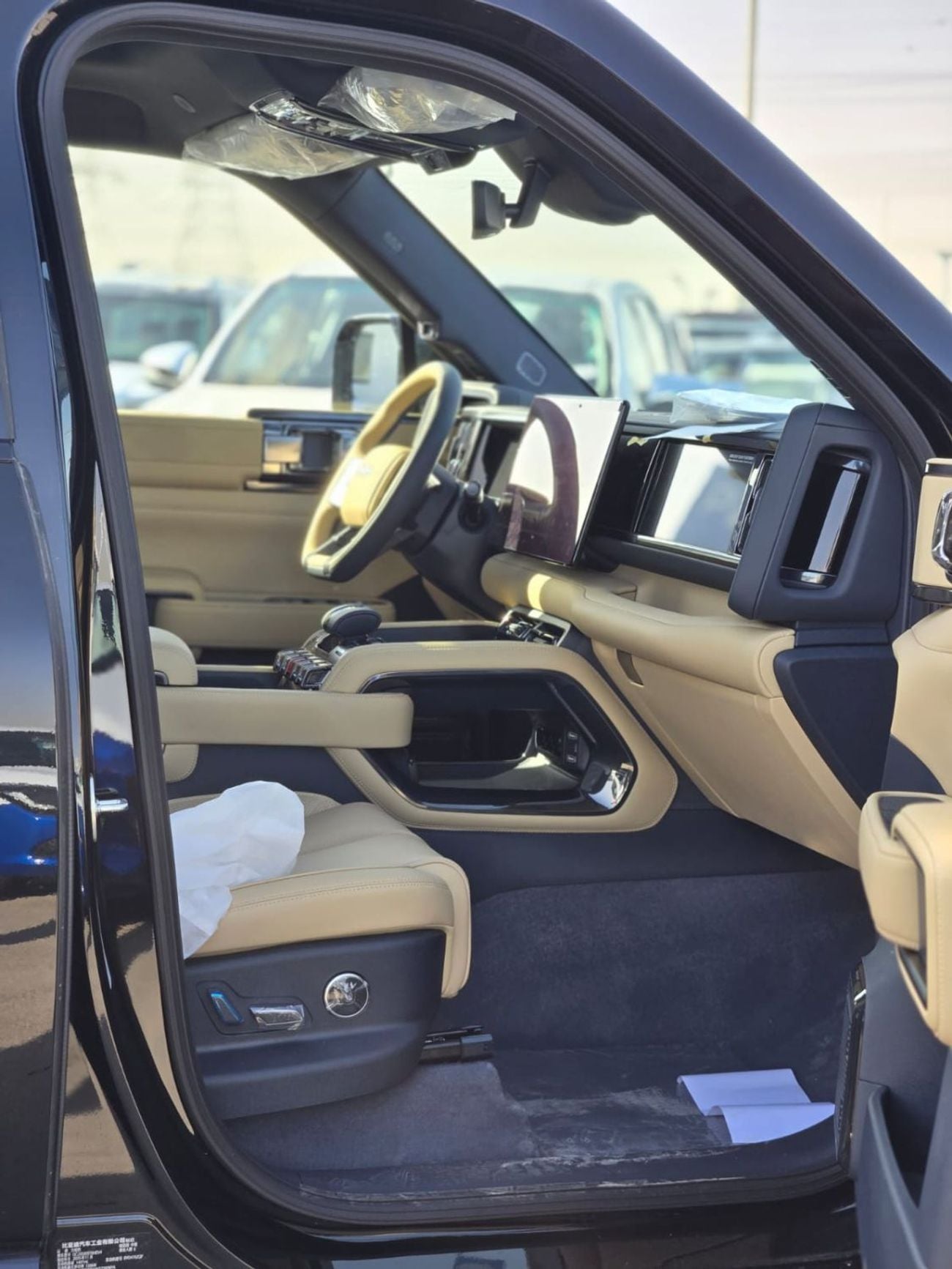 بي واي دي ليوبارد 5 1.5L TURBO  PLUG IN HYBRID A/T FULL OPTION