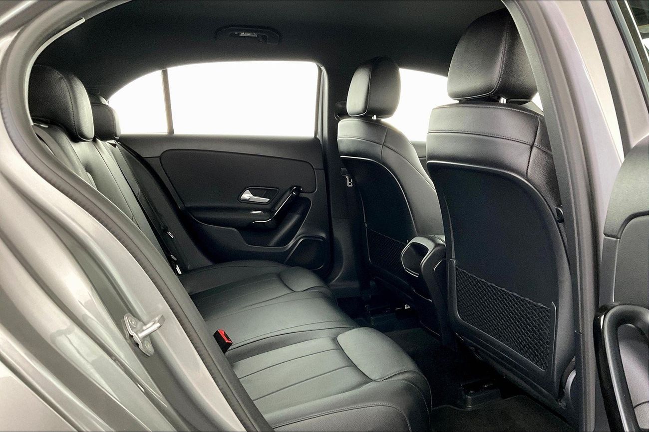 Mercedes Benz A200 Premium