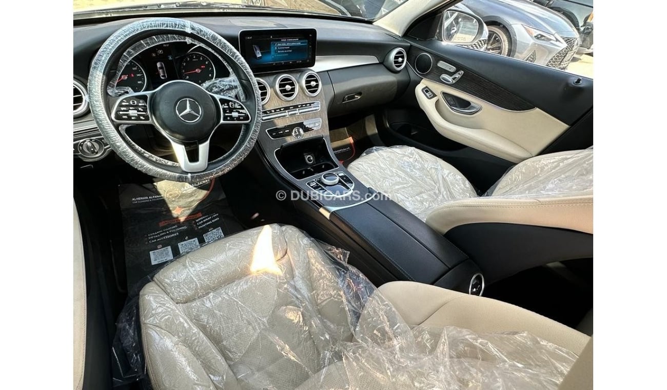 Mercedes-Benz C 300 Luxury