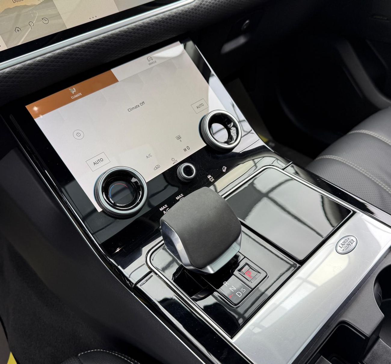 لاند روفر رينج روفر فيلار P250 S 2.0L Petrol 2021 Range Rover Velar P250 S, 2026 Range Rover Warranty, Full RR Service History