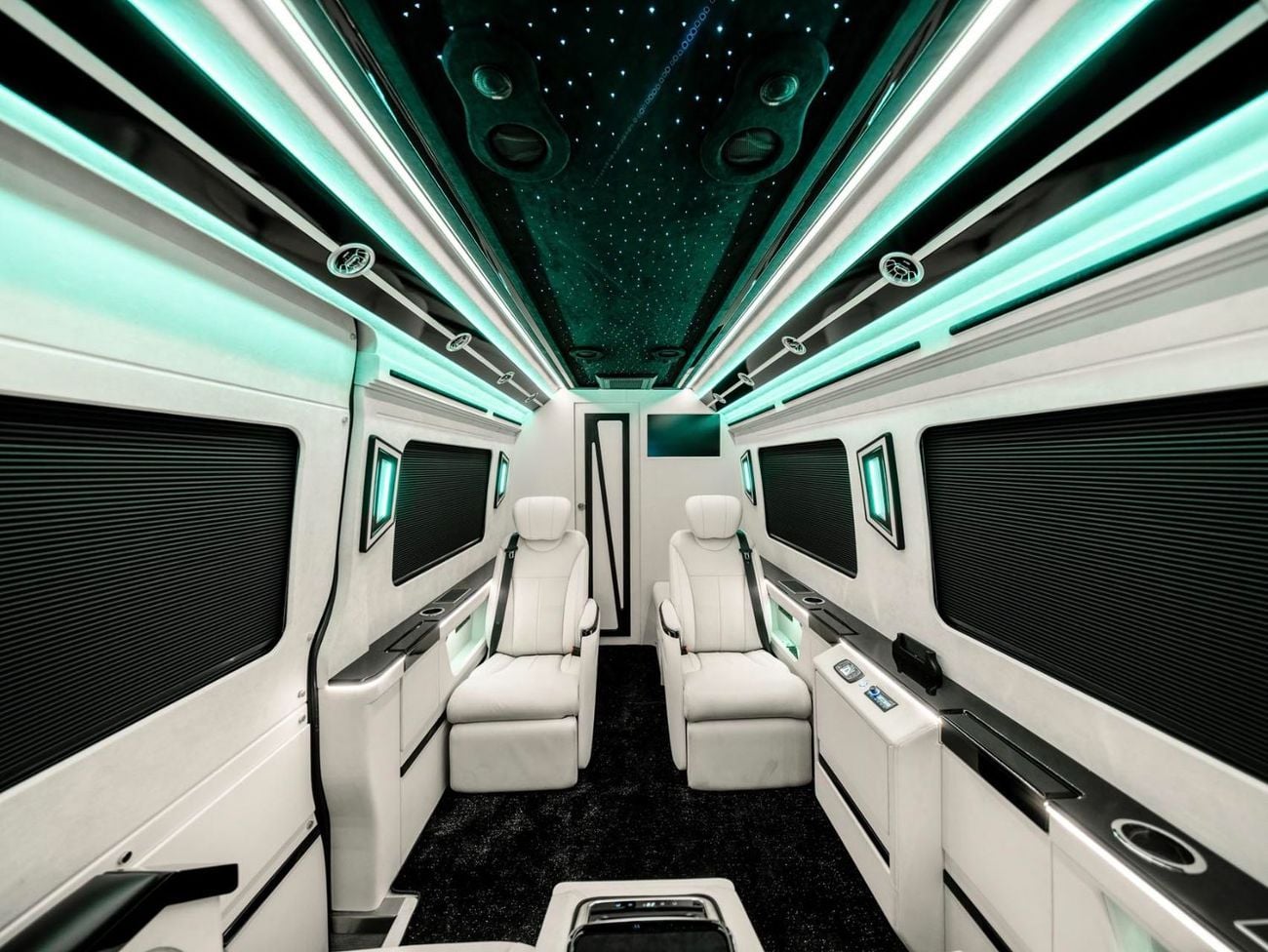 مرسيدس بنز سبرينتر Barugzai VIP Sprinter | Premium interior | Washroom | Smart TVs