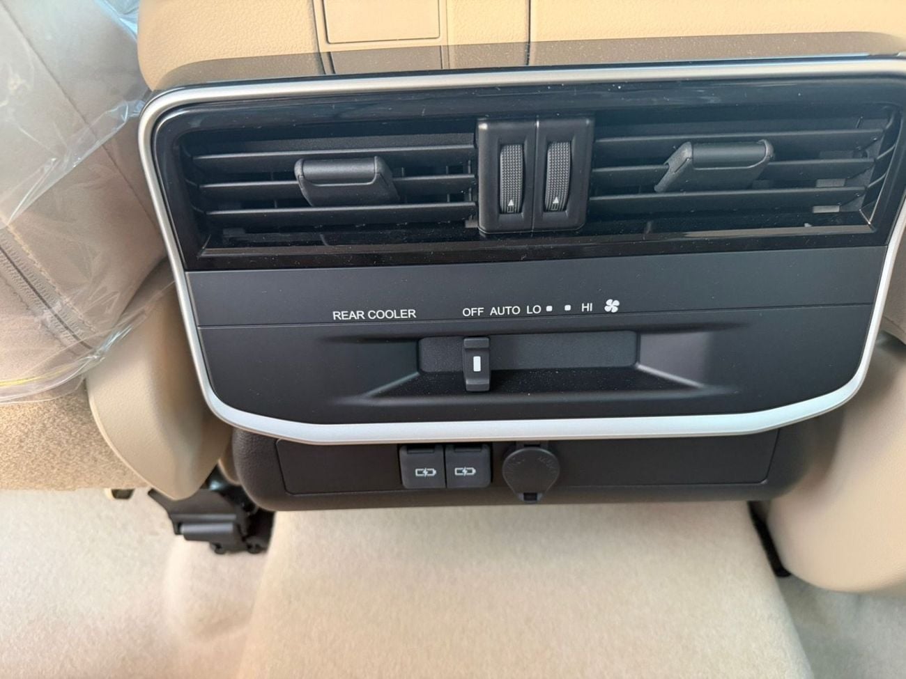 تويوتا لاند كروزر Toyota LC 4.0 basic 2026 GCC