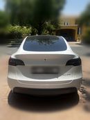 Tesla Model Y LONG RANGE