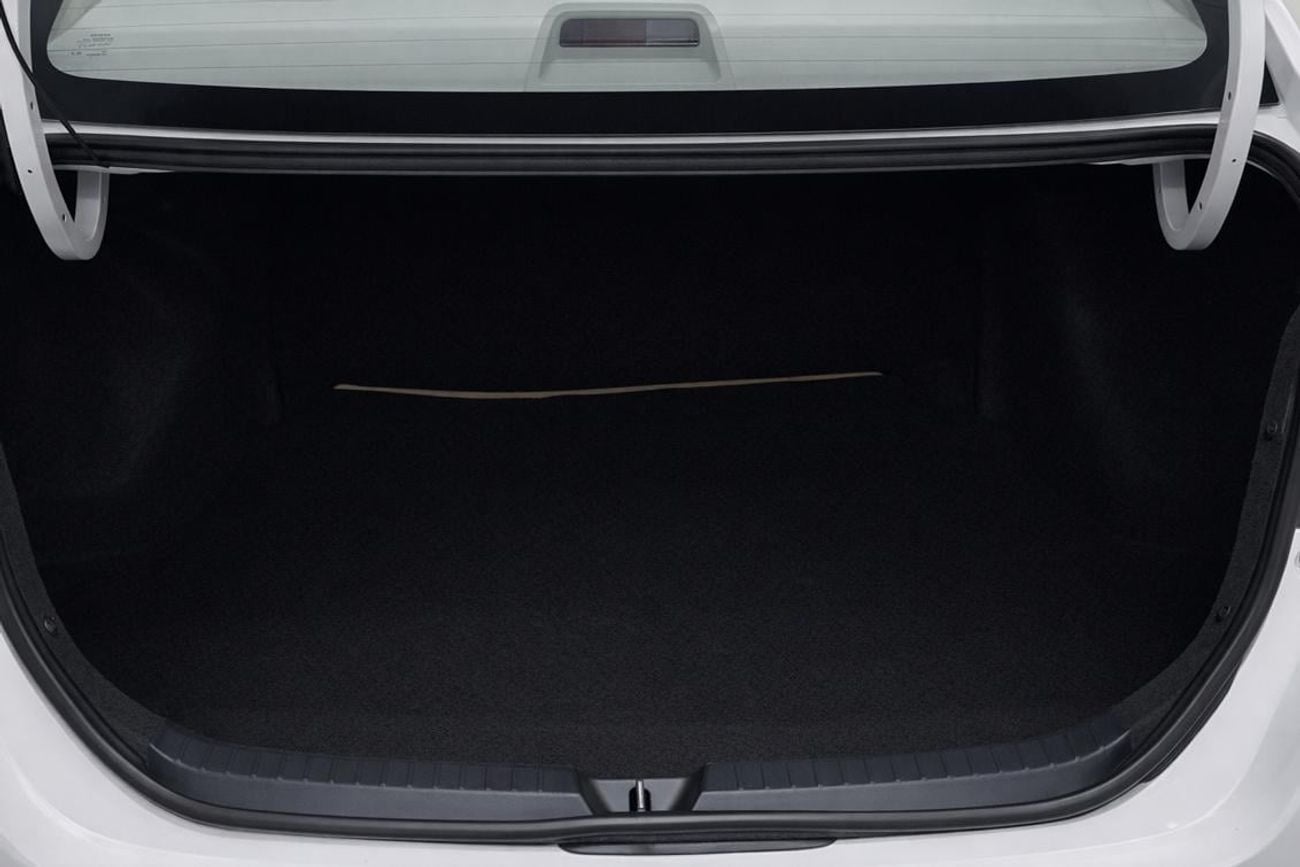 Toyota Yaris E, миниатюра 15