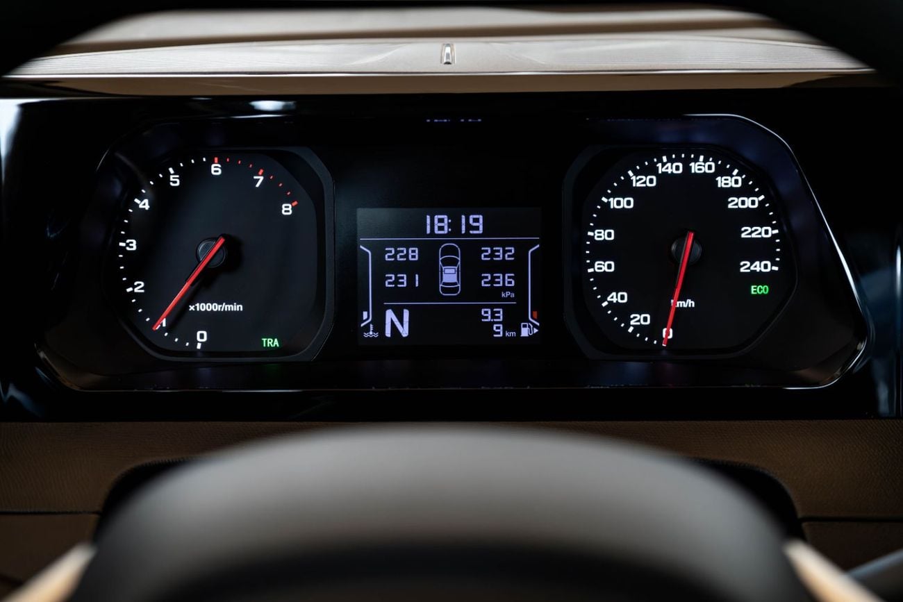 GAC GS3 Emzoom 2026 GAC GS3 Emzoom 1.5L - Ivory White Inside Blue & Black