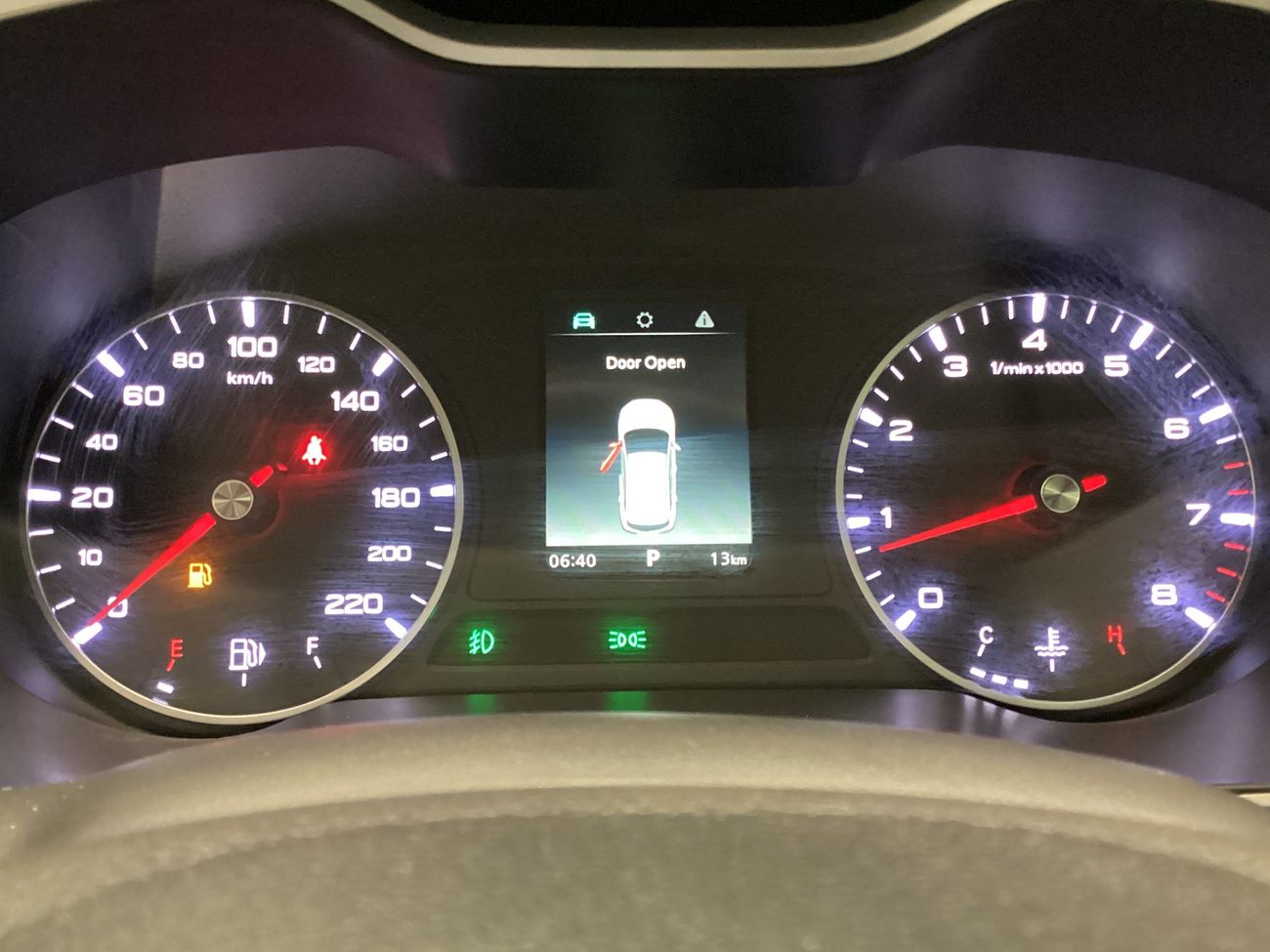 أم جي ZS Luxury | National Day | Start 2026 with the ideal drive | شامل الضمان | 0 ﺪﻔﻋﺓ ﺃﻮﻟﻯ