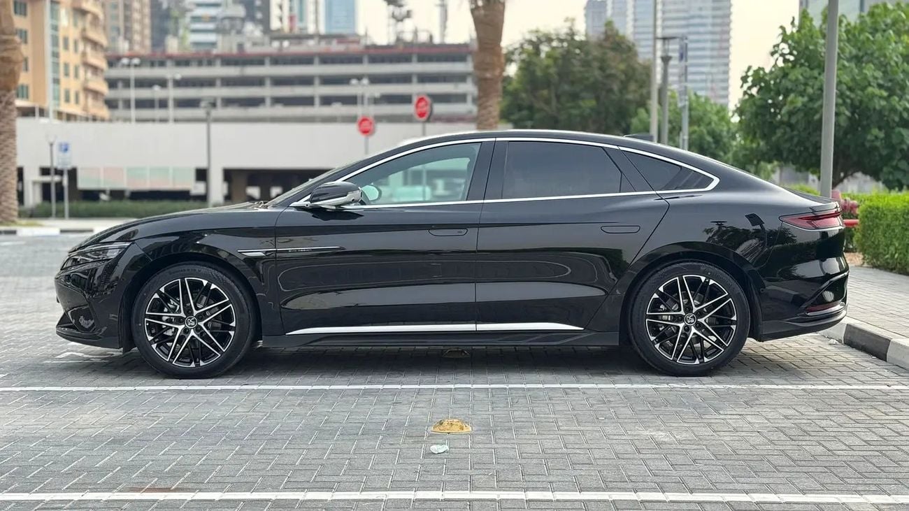 بي واي دي هان Flagship | (Plug in Hybrid) | EV Range 245 KM