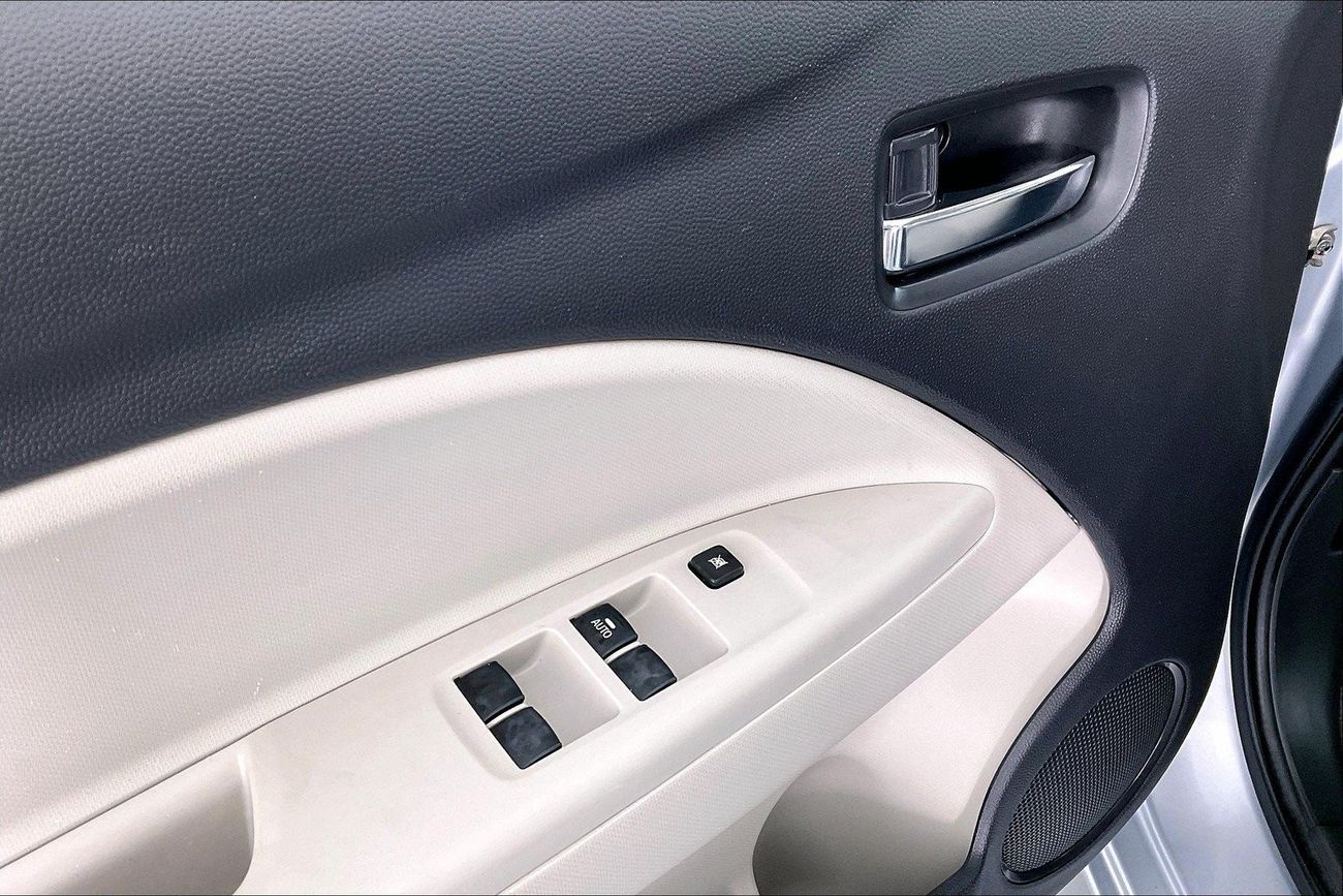 Mitsubishi Attrage GLX Mid