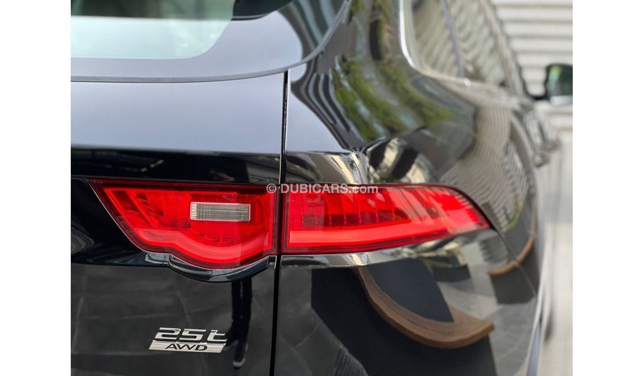 Jaguar F Pace Prestige Jaguar F-PACE GCC