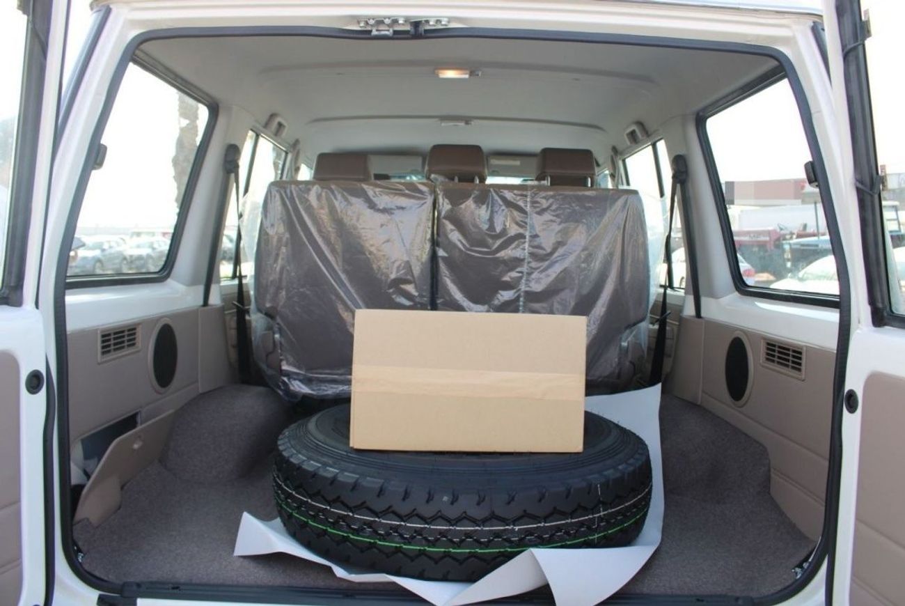 تويوتا لاند كروزر TOYOTA LANDCRUISER 76 4.5L V8 DIESEL E GRADE MANUAL