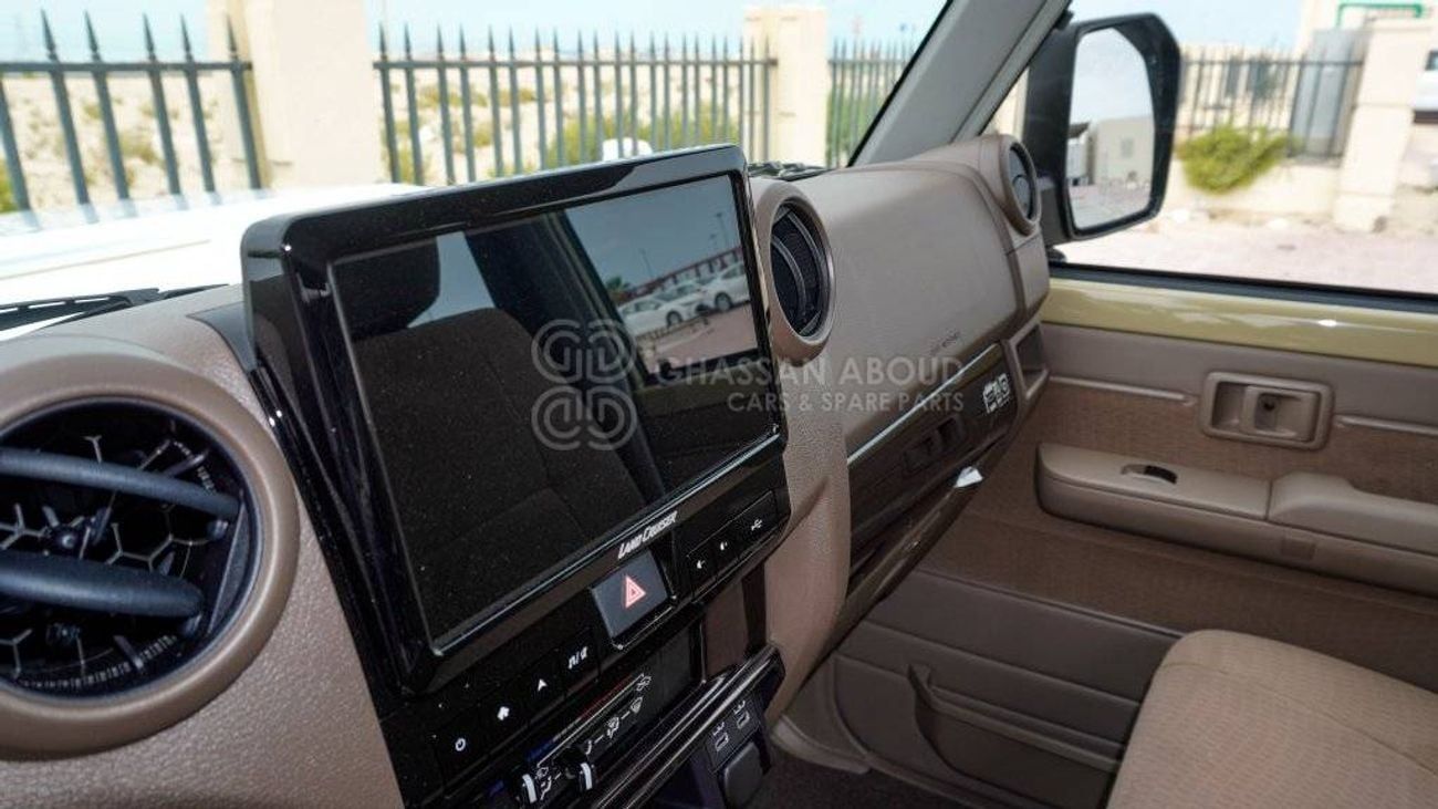 Toyota Land Cruiser 70 LC 76 Hard Top 4.0L