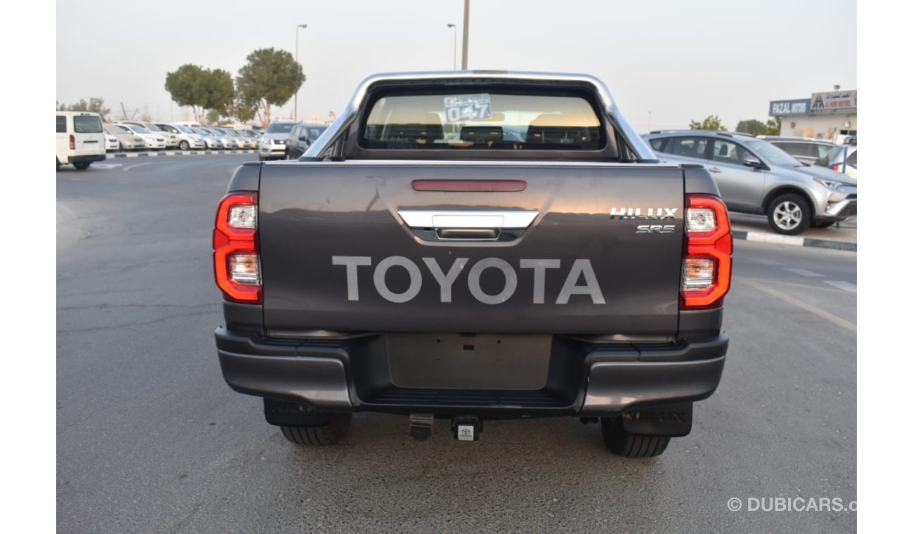 Toyota Hilux diesel right hand drive grey color auto 2.8L 2016