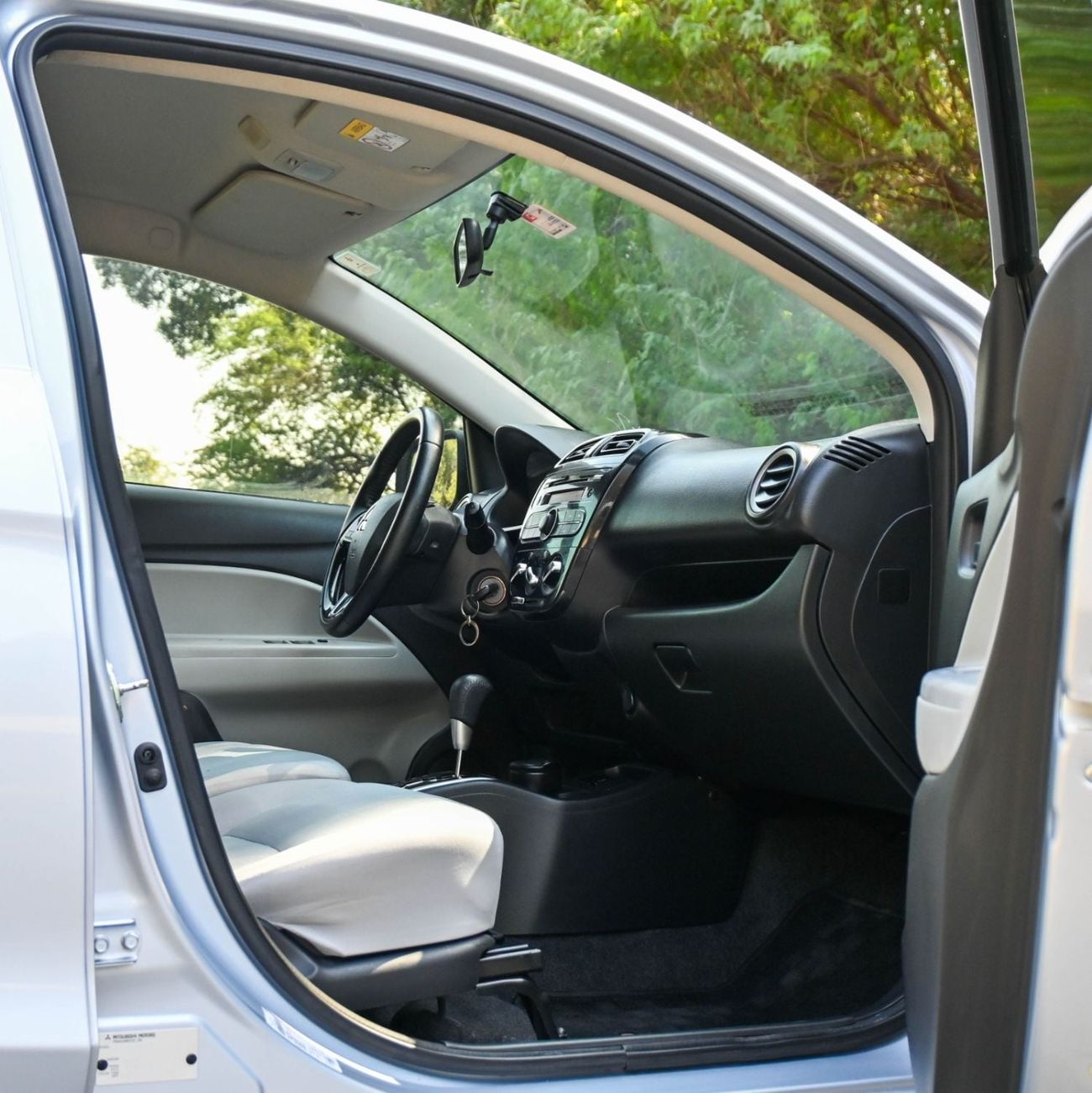 Mitsubishi Attrage GLX PREMIUM GCC Specs - Original Paint Free Accident Excellent Condition