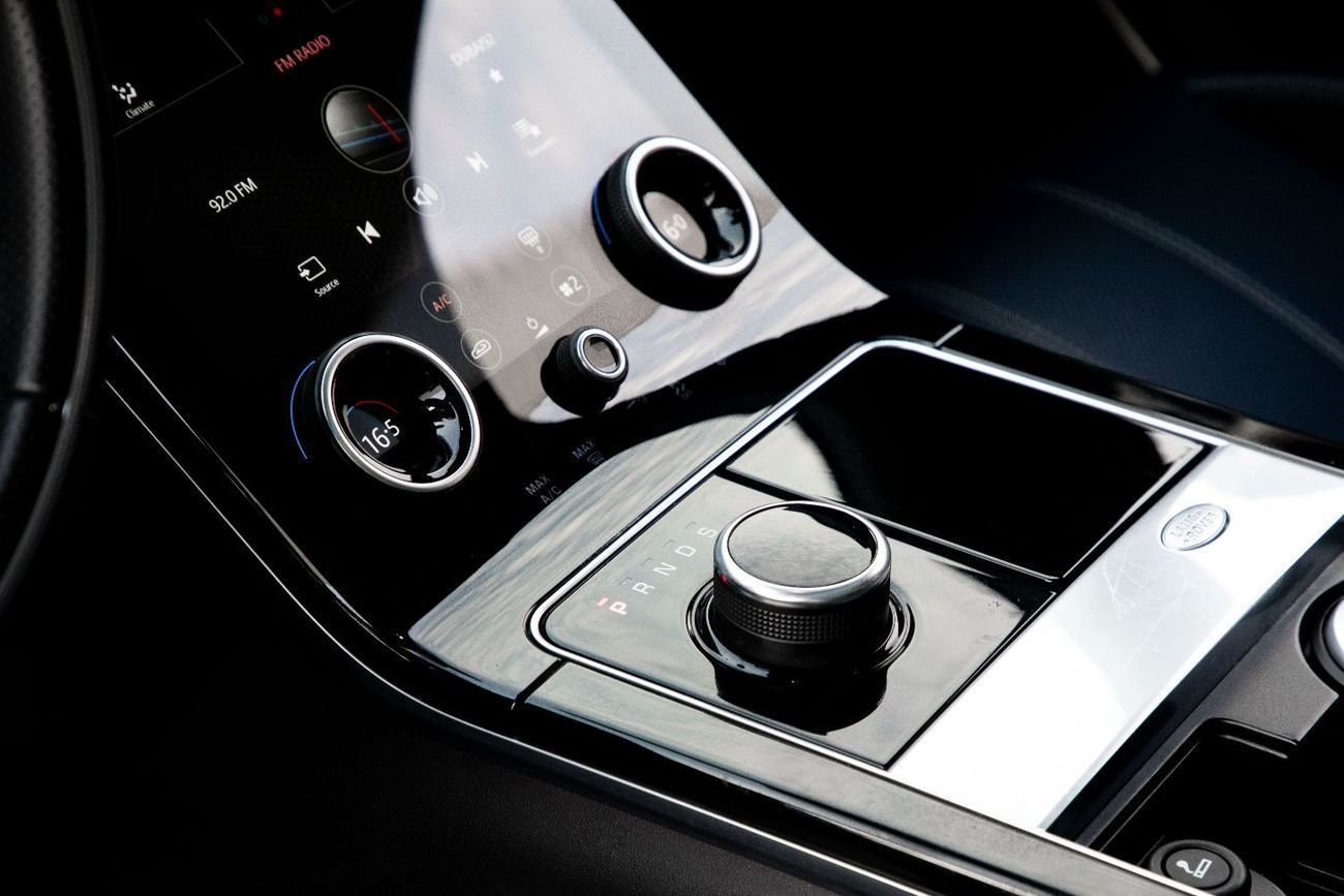 لاند روفر رينج روفر فيلار R-Dynamic | 2,546 P.M  | 0% Downpayment | Full Al Tayer History!