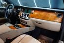رولز رويس واريث STANDARD Two-Tone, Starlight Headliner, GCC Specs!!