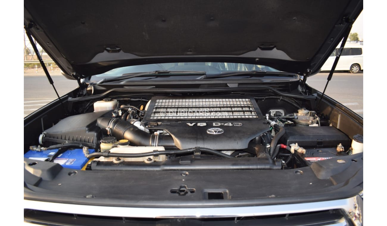 Toyota Land Cruiser Toyota Landcruiser Sahara RHD Diesel engine model  2015
