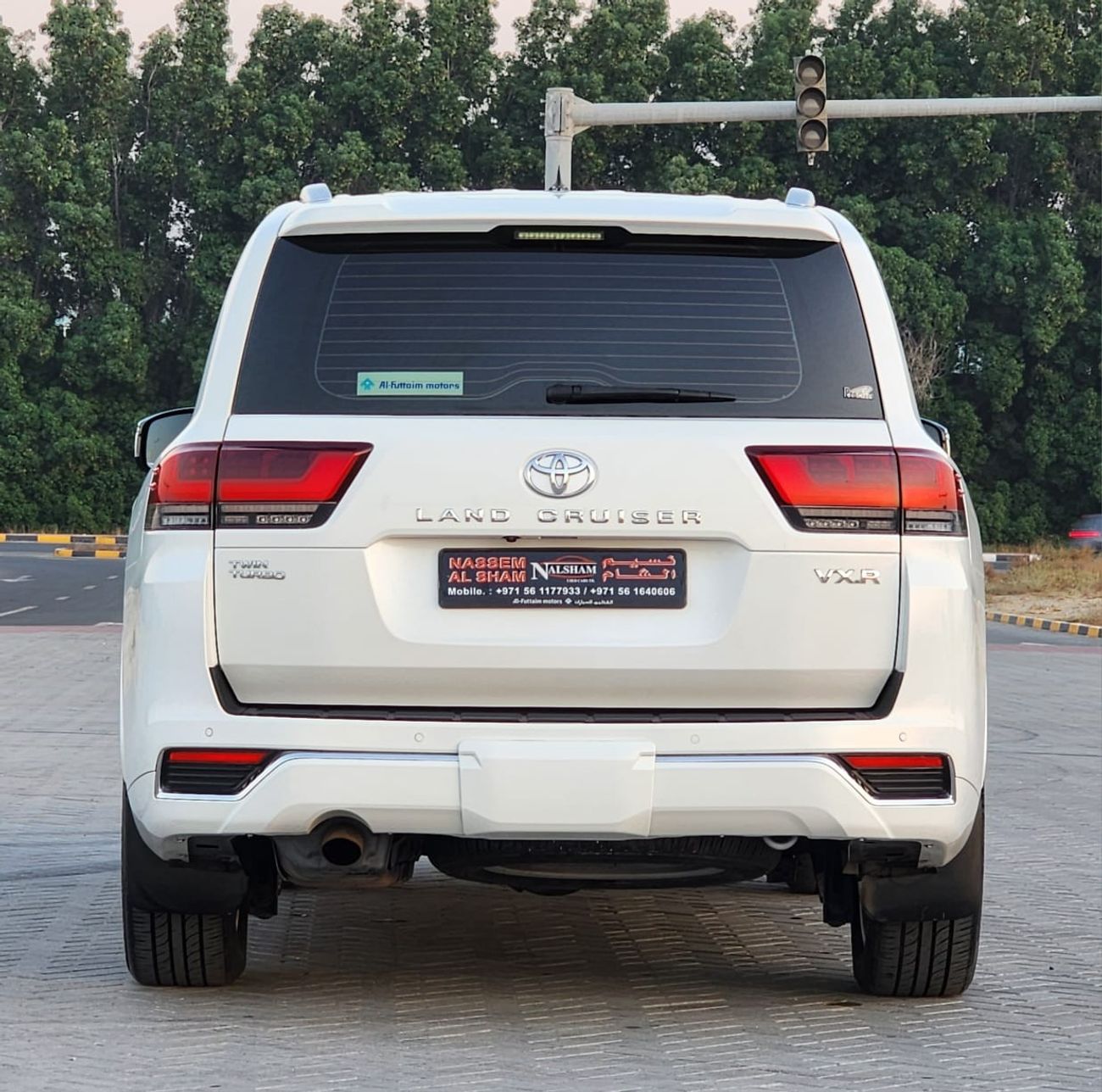 Toyota Land Cruiser VX.R twin turbo full options