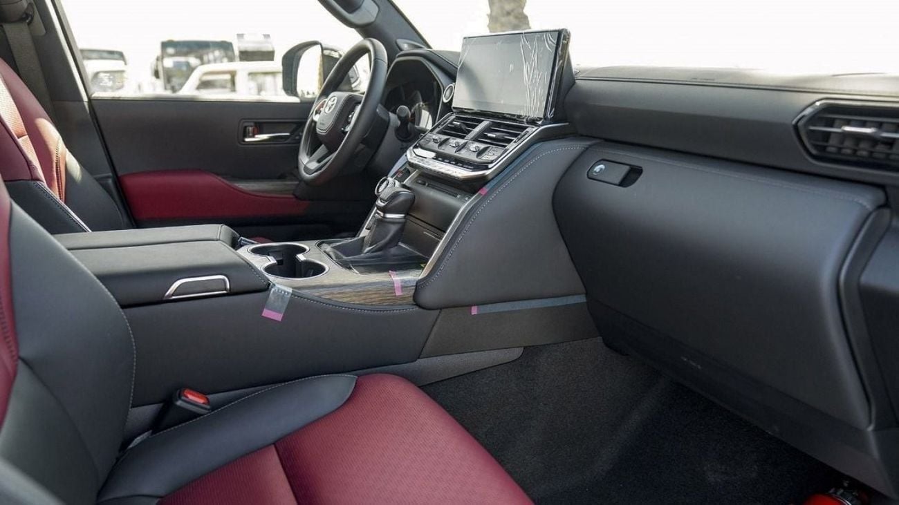 تويوتا لاند كروزر TOYOTA LC300 3.5L VX-R 10-AT