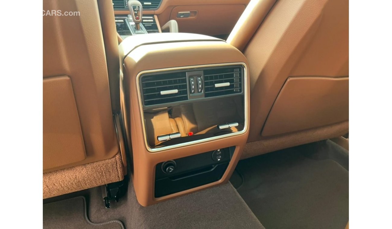 Porsche Cayenne Porsche Cayenne Coupe 3.0L AWD