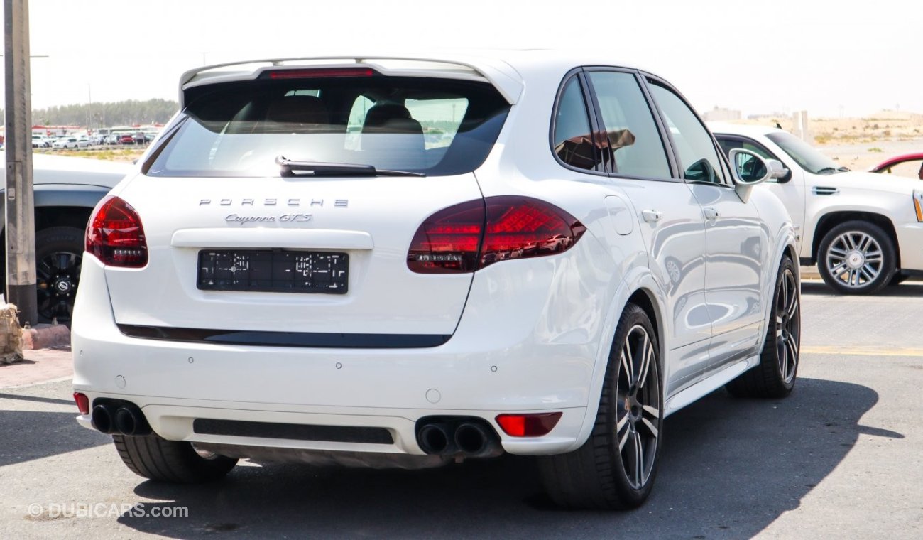 Porsche Cayenne GTS