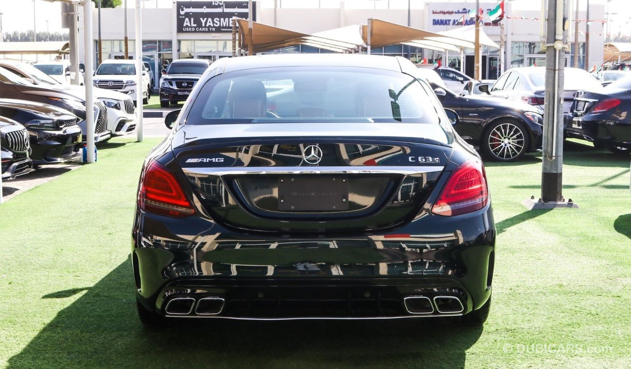 مرسيدس بنز C 63 AMG S