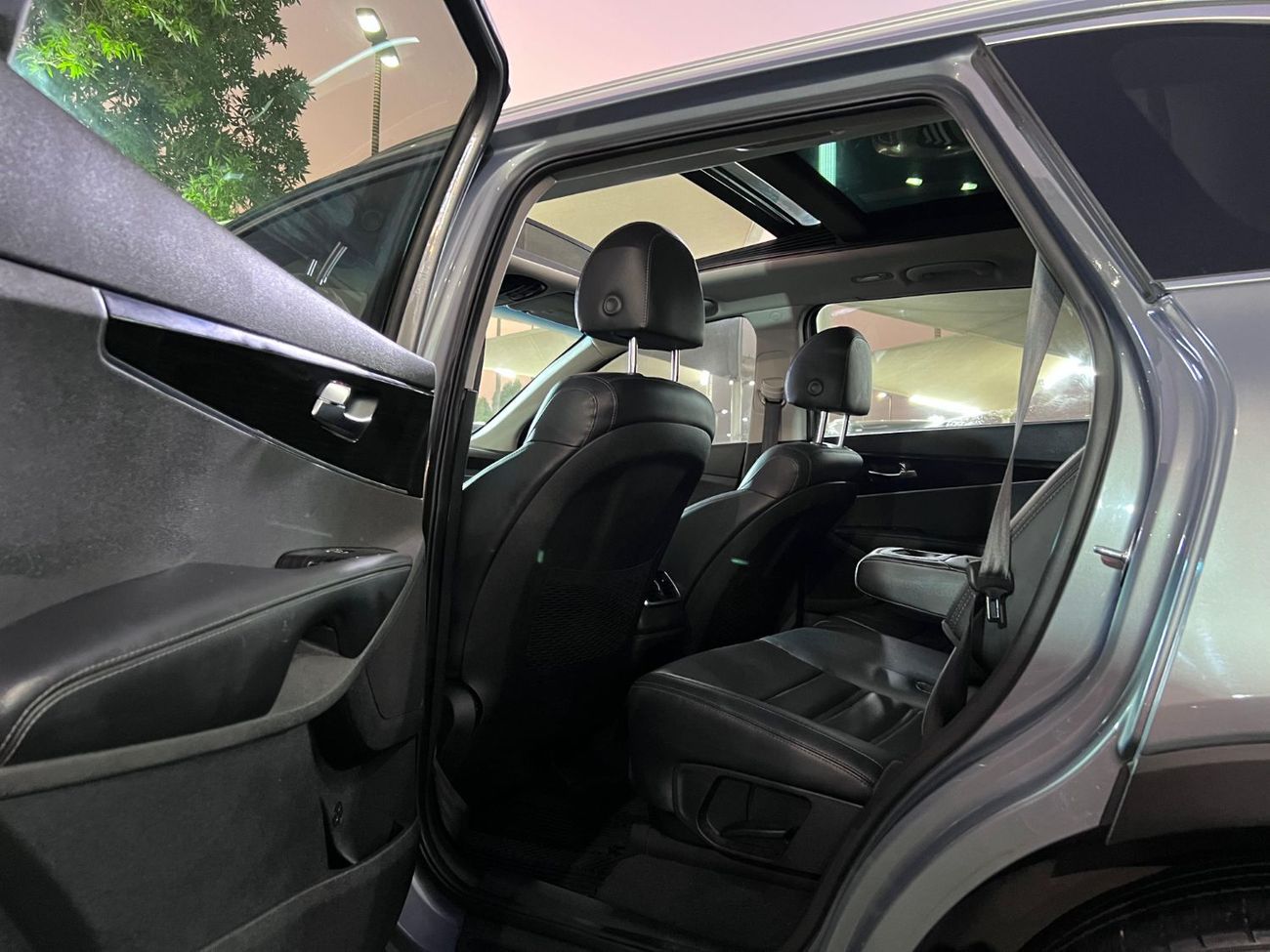 كيا سورينتو Base 3.3L AWD