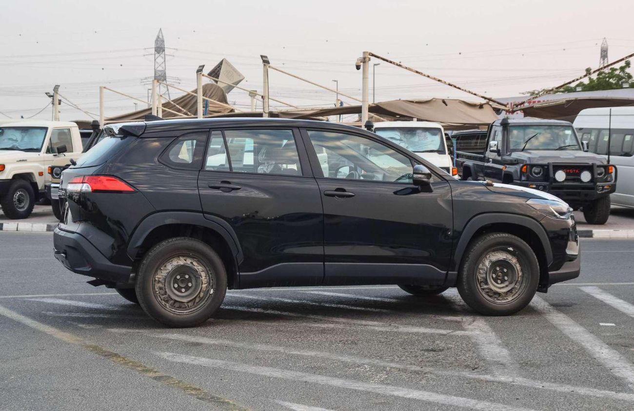 تويوتا كورولا كروس TOYOTA COROLLA CROSS 1.8L G SUV 2025