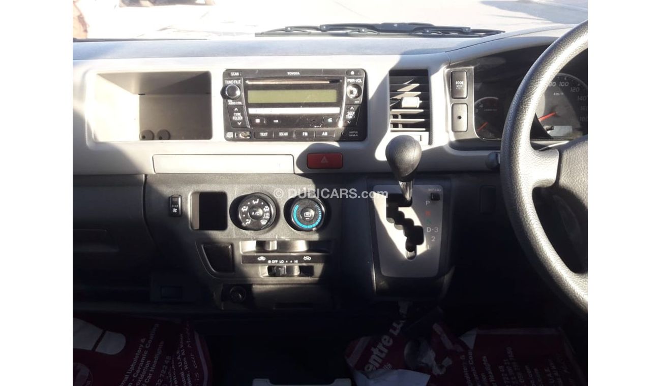 Toyota Hiace Hiace Commuter RIGHT HAND DRIVE (Stock no PM 265 )
