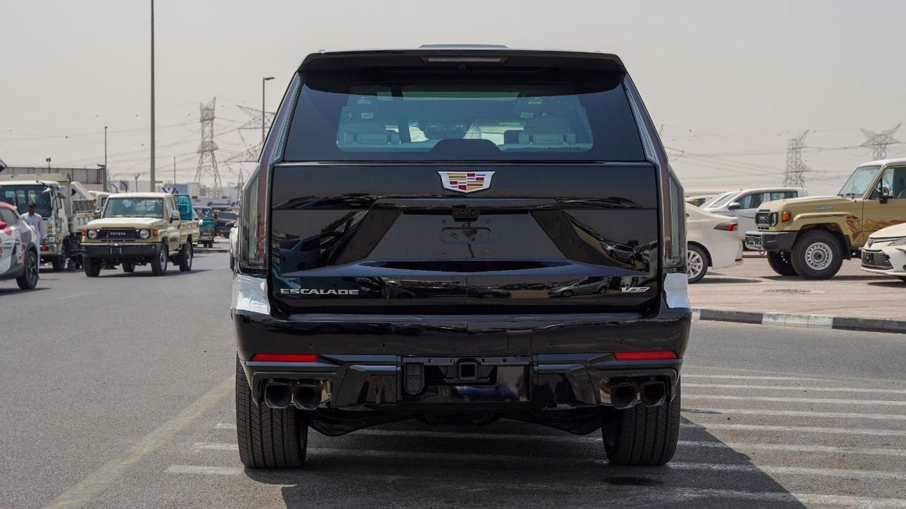 كاديلاك إسكالاد V SERIES Cadillac Escalade-V | 2026 | GCC Specs | Petrol | 6.2L Supercharged V8 | 682 HP | AWD