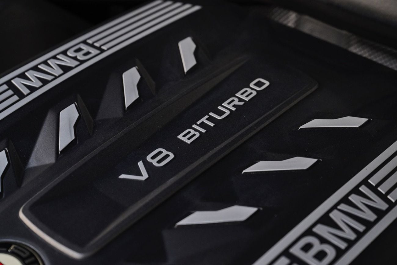 BMW XB7 BMW ALPINA XB &