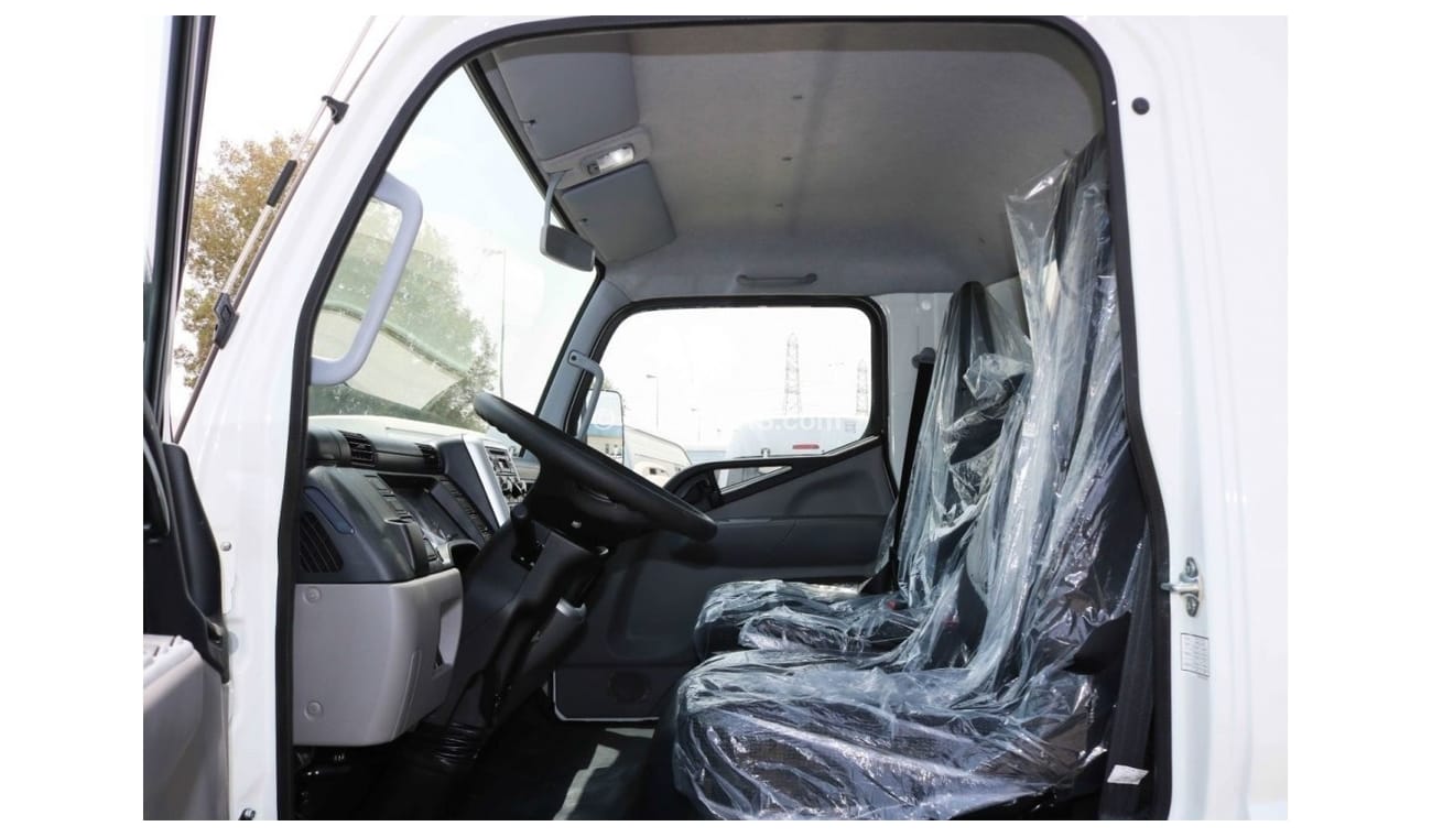 Mitsubishi Fuso Canter PRICE REDUCED 2021 | CANTER - ORIGINAL JAPAN MANUFACTURED 4.2D CAPACITY - GCC SPECS - EXPORT ONLY