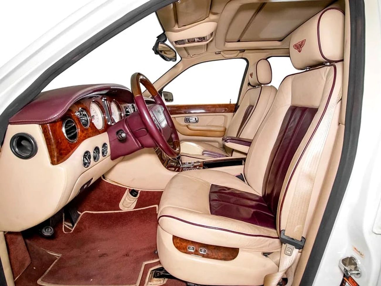 بنتلي أرنيج