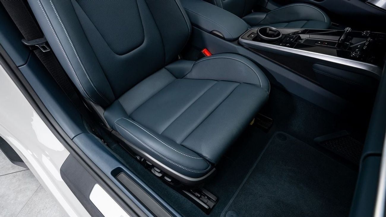 Porsche 911 Turbo S - 2025 - American Specs - Under 5 Years Warranty