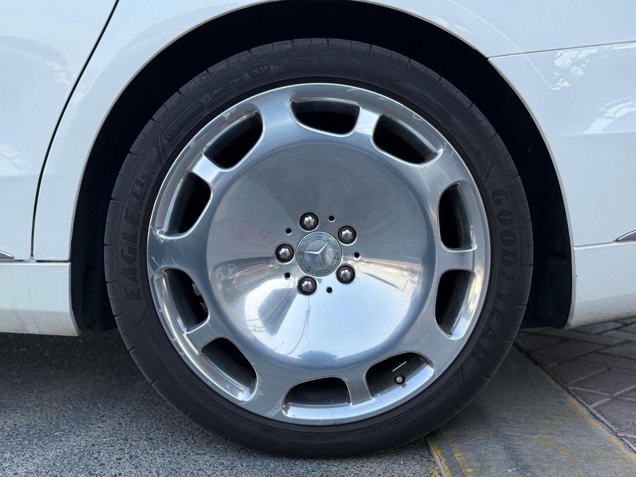 Mercedes Maybach S560 Maybach