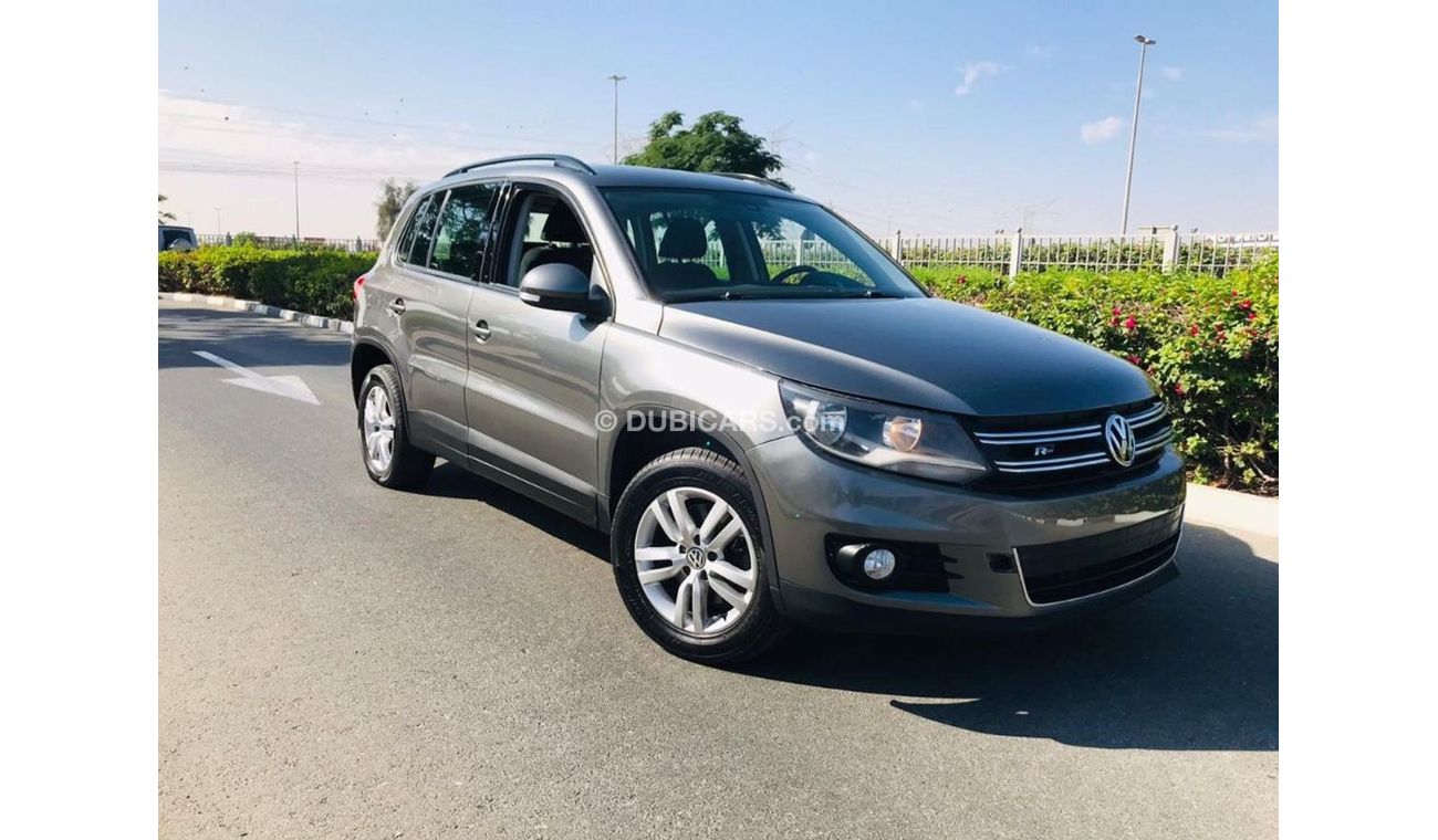 فولكس واجن تيجوان VOLKSWAGEN TIGUAN 2013 MODEL GCC CAR WITH ONE YEAR WARRANTY
