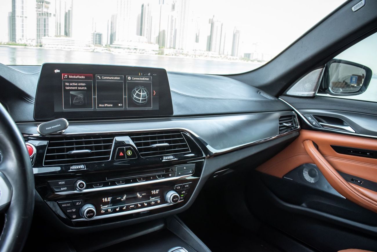 BMW M5 Competition 4.4L (625 HP) (3650AED With 0% Down Payment For 5 Years) BMW M5 XDRIVE