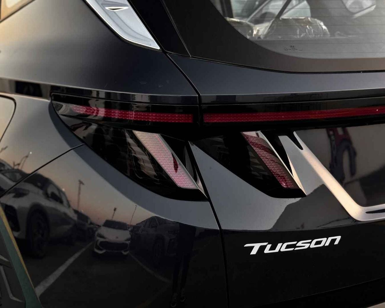 هيونداي توسون HYUNDAI TUCSON 1.6T - 2027 MODEL - GCC SPECS - BLACK COLOR