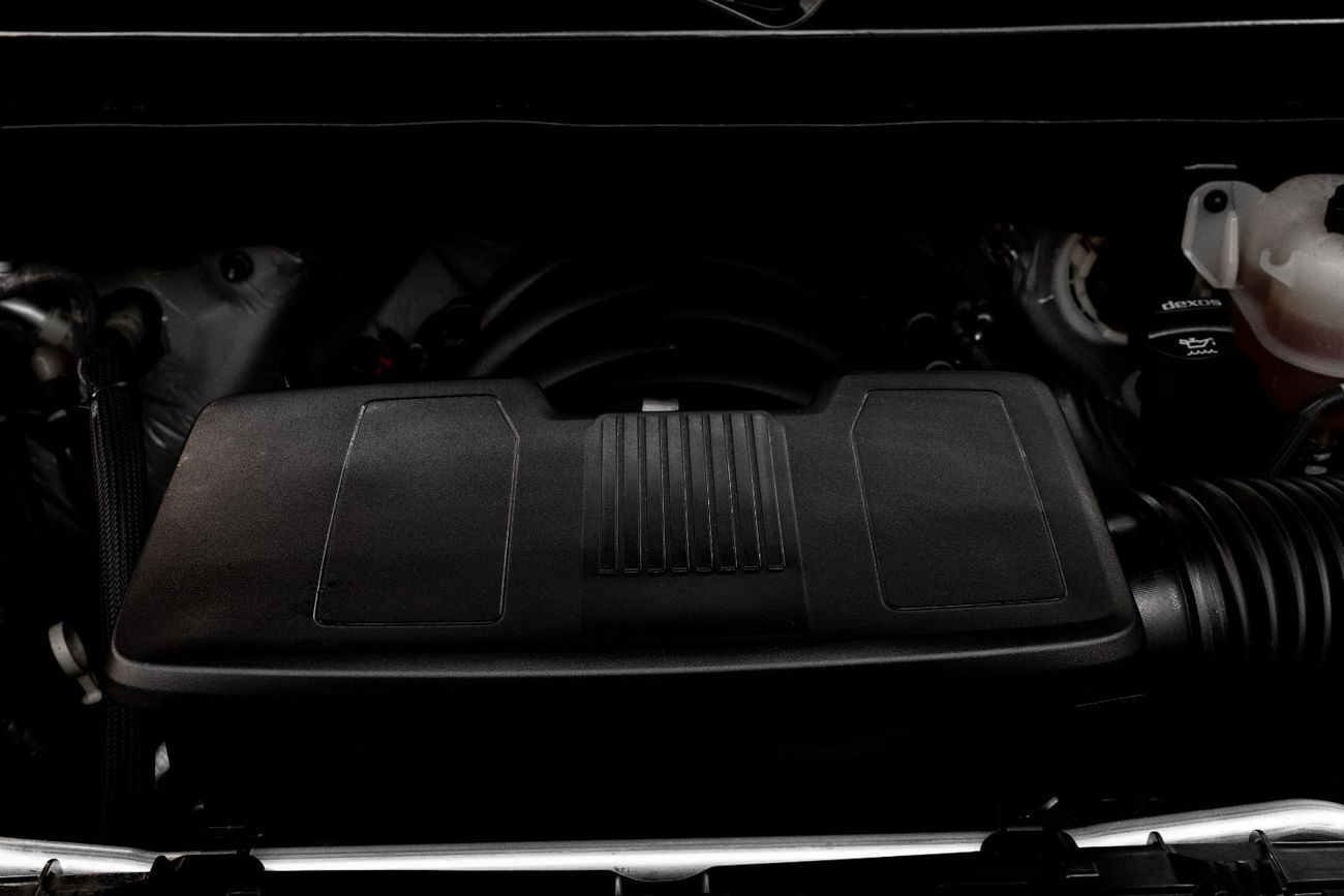 جي أم سي يوكون SLT | 3,604 P.M | 0% Downpayment | Pristine Condition!