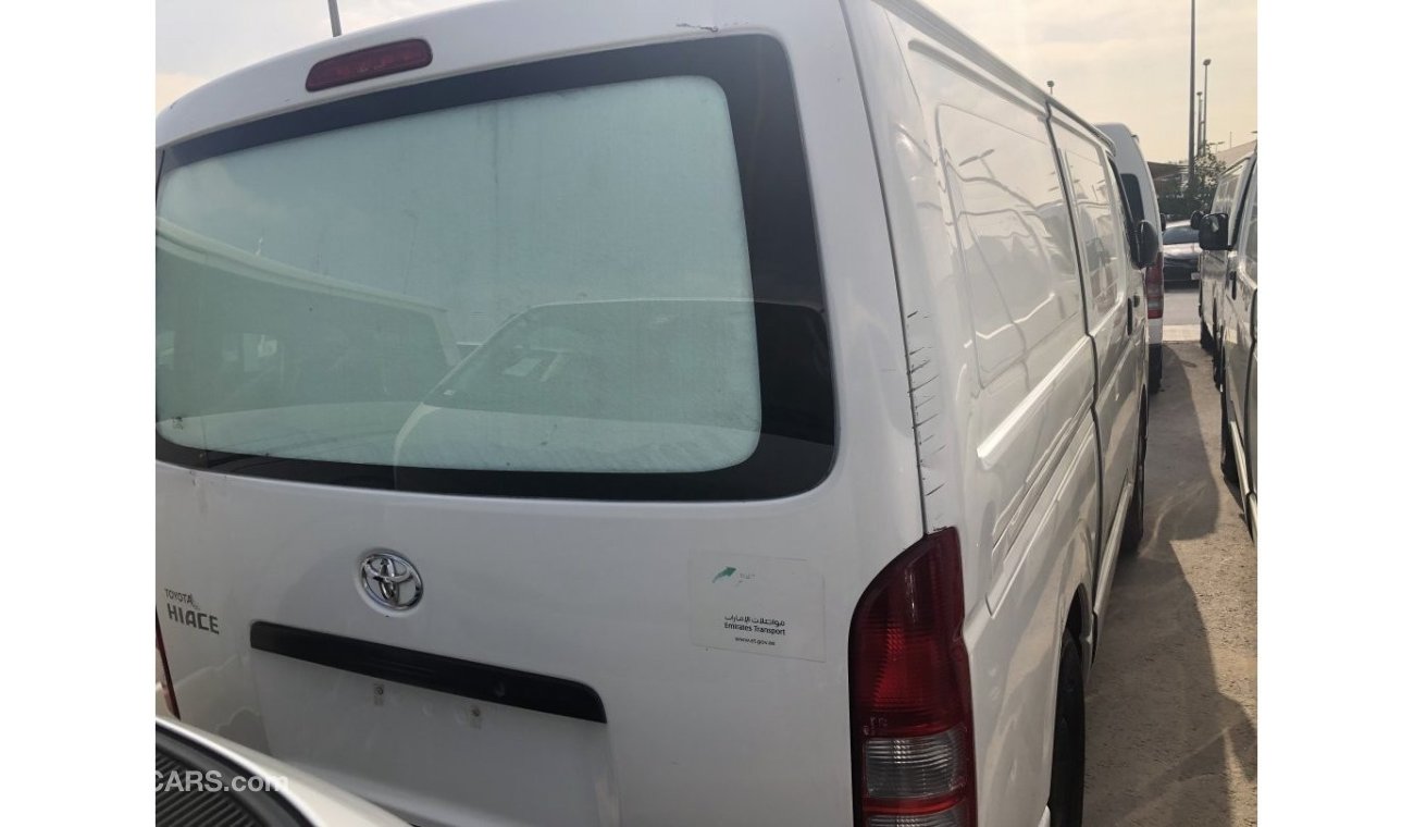 تويوتا هاياس Toyota Hiace Chiller van 2016. Free of accident