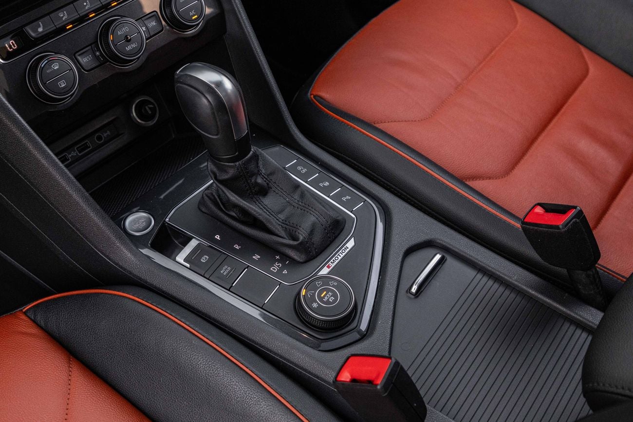 فولكس واجن تيجوان Tiguan SEL | 1,469 P.M | 0% Downpayment | TIGUAN SEL AMAZING CONDITION!