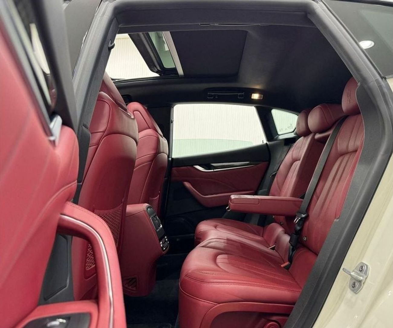 Maserati Levante GTS 3.8L 2020 Maserati Levante GTS V8, June 2026 Maserati Warranty, Full Options, Low Kms, GCC