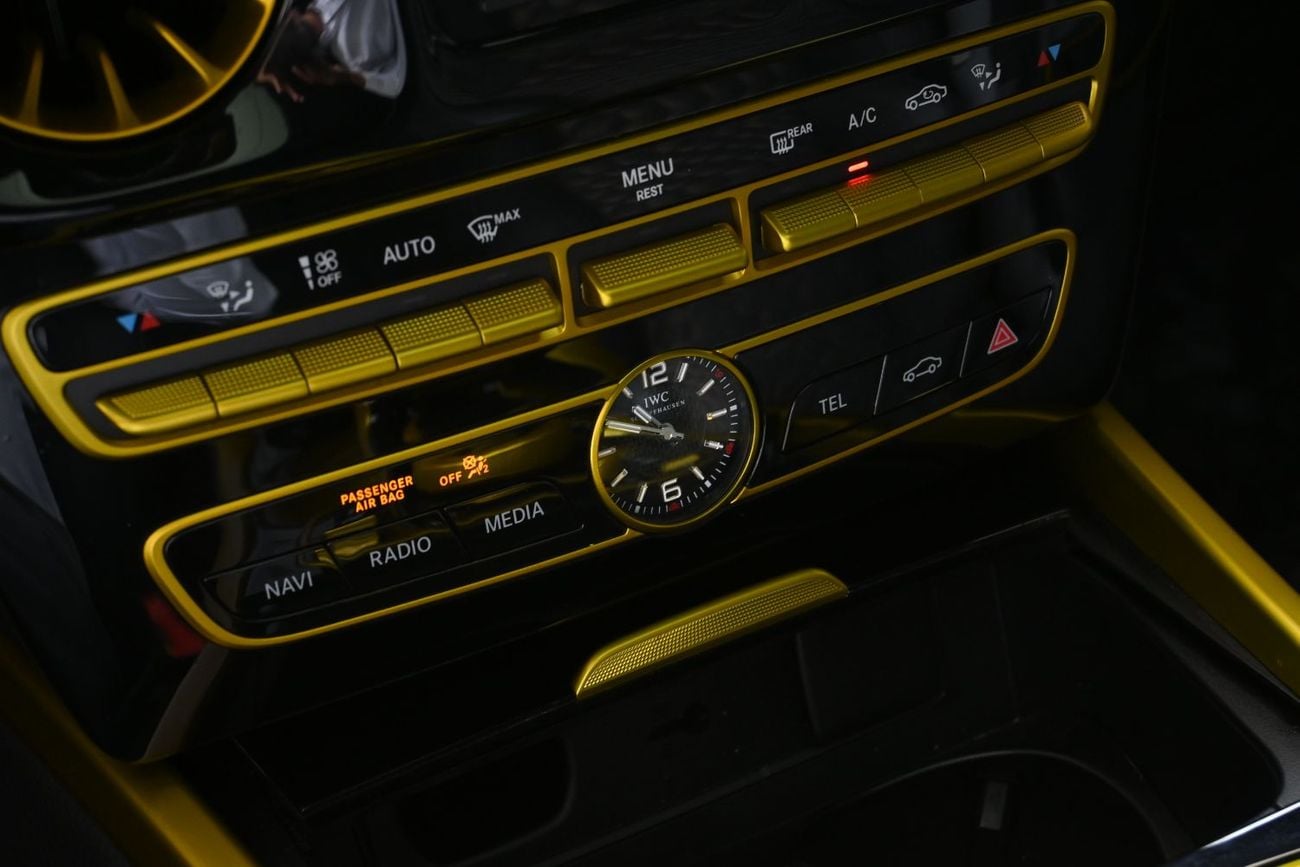 BRABUS G 800 Widestar - Mercedes-AMG G 63 Mercedes Original Brabus G800 4.0-litre V8 Bi-Turbo, Model 2024 Color Silver