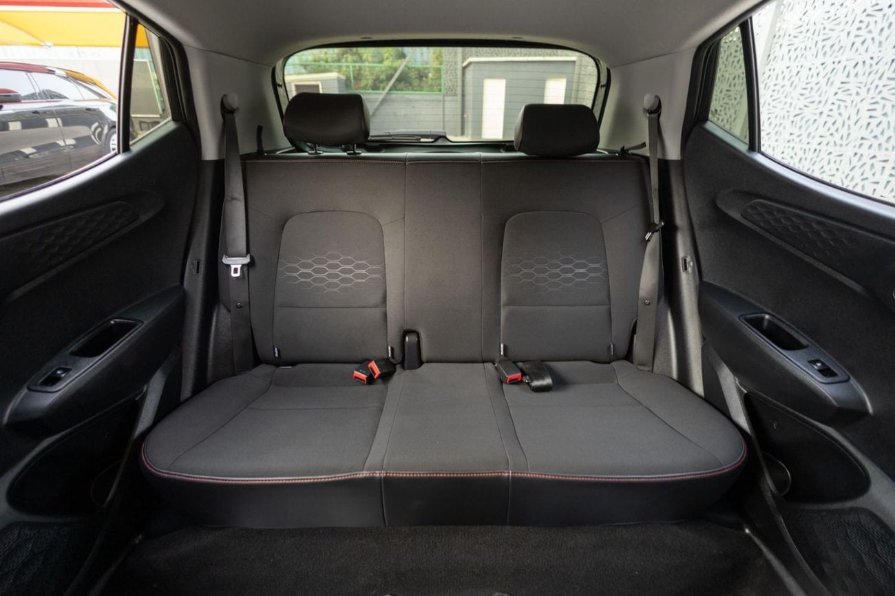 Hyundai i10 Hyundai i10 2024 GCC specs | Warranty for 544.00 AED monthly