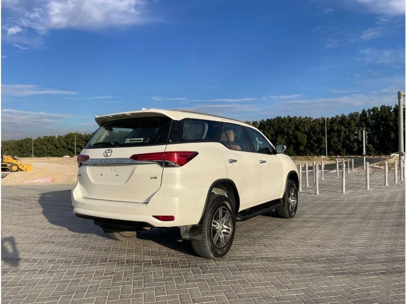 تويوتا فورتونر GXR 4.0L (278 HP)