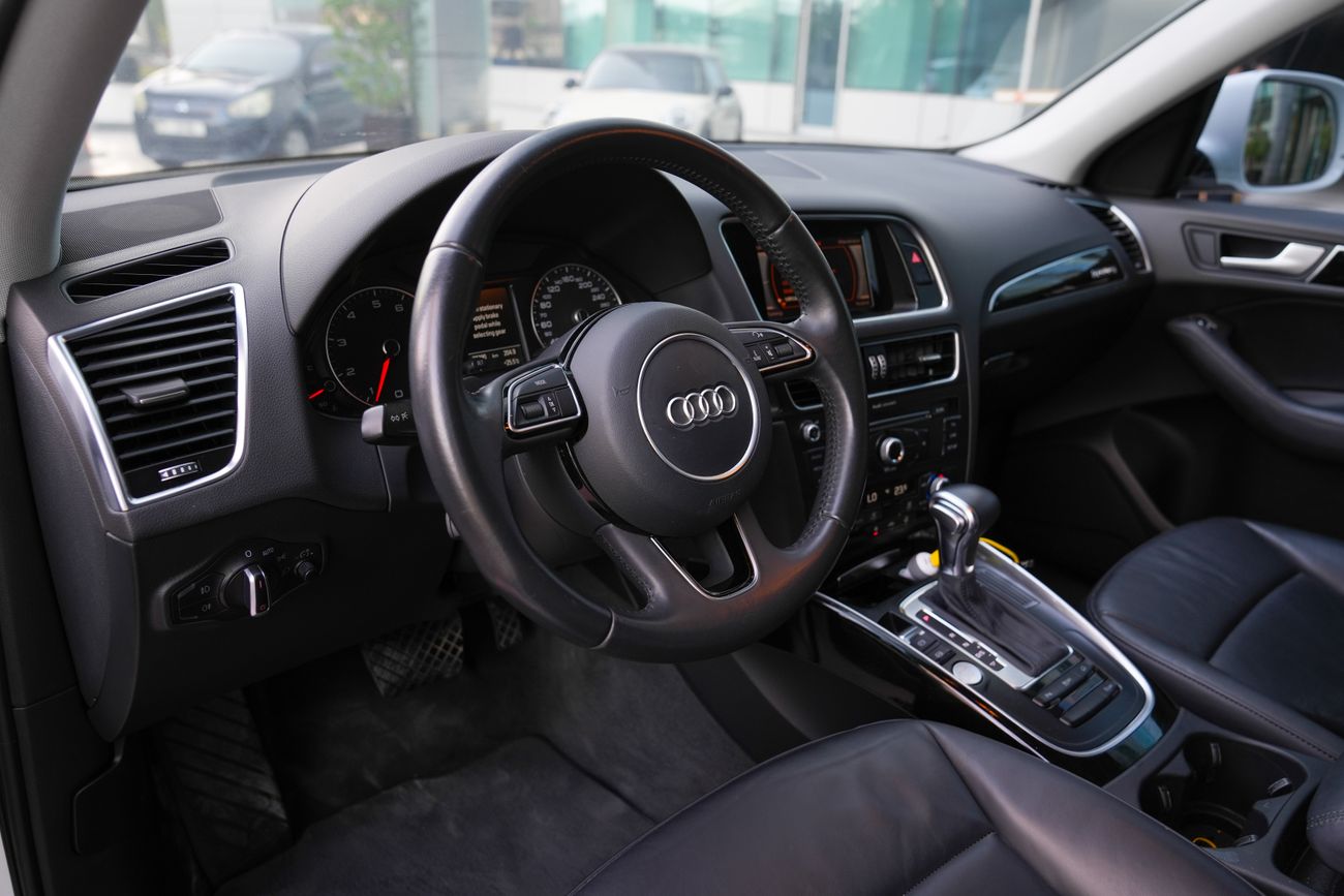 أودي Q5 TFSI quattro 2.0L